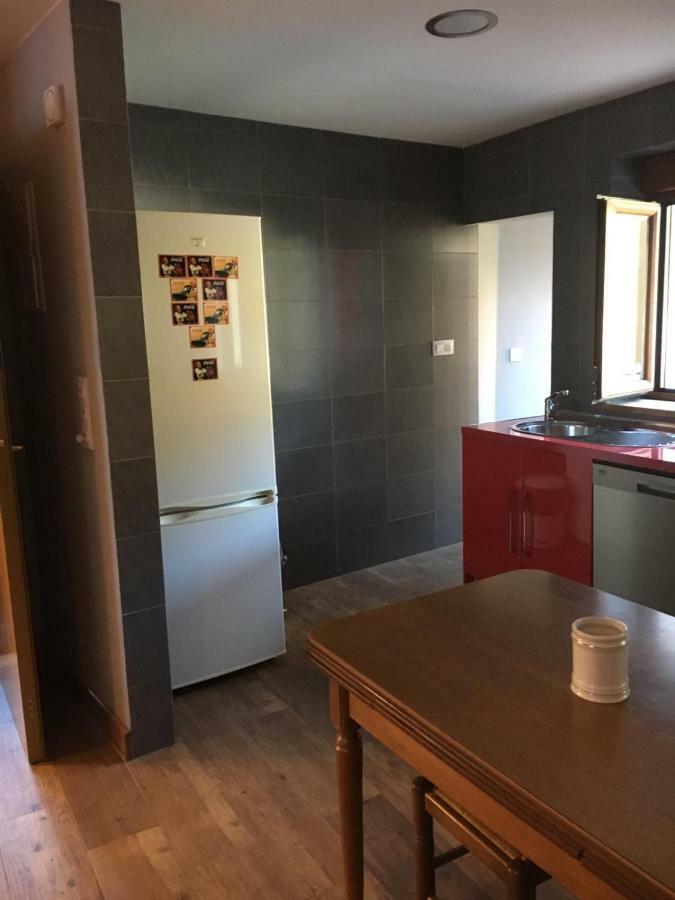 Narcea Turismo Real Apartment Кангас дел Нарсеа Екстериор снимка